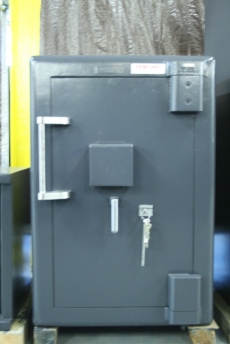 Used Tann Bankers Cash 3420 TRTL30X6 Equivalent High Security Safe